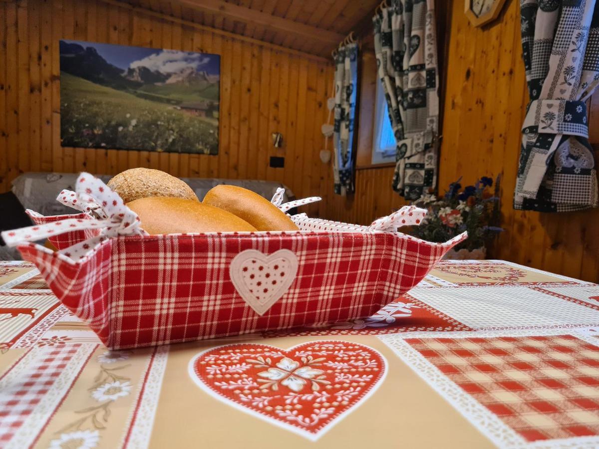 Appartamenti Residence La Roggia Pozza di Fassa Exterior foto